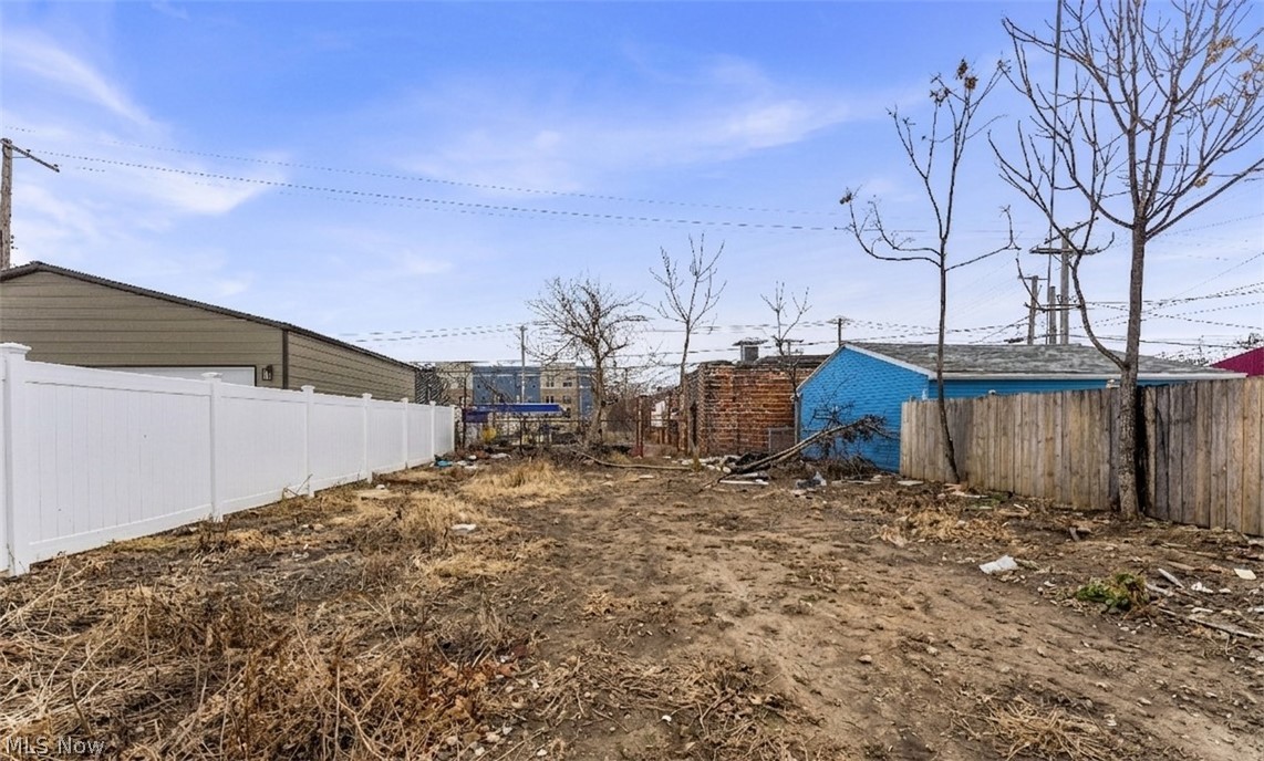 Moses Fishs - Residential Lease