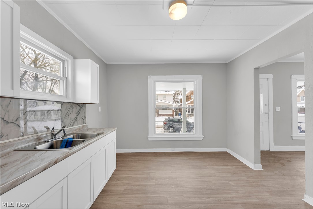 Moses Fishs - Residential Lease