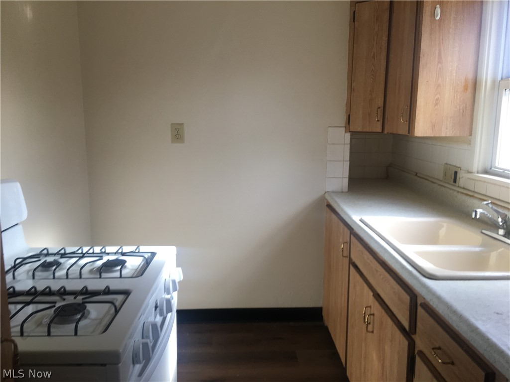 Pt Mccourt Allotment - Residential Lease