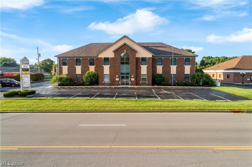 Incredible opportunity in Jackson Township/Belden Village area to own the Carmel Professional Building. Long term, well-established tenants. Mix use Tenants majority used as office space. Perfect Location for growing business! Don't miss this great investment opportunity. Contact Listing Agent for more information!