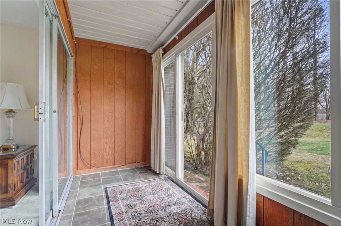 Silver Lake Towers Condo - Residential
