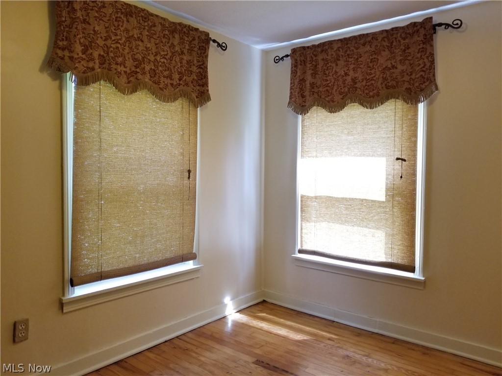 Ravenna Bldg Co - Residential Lease