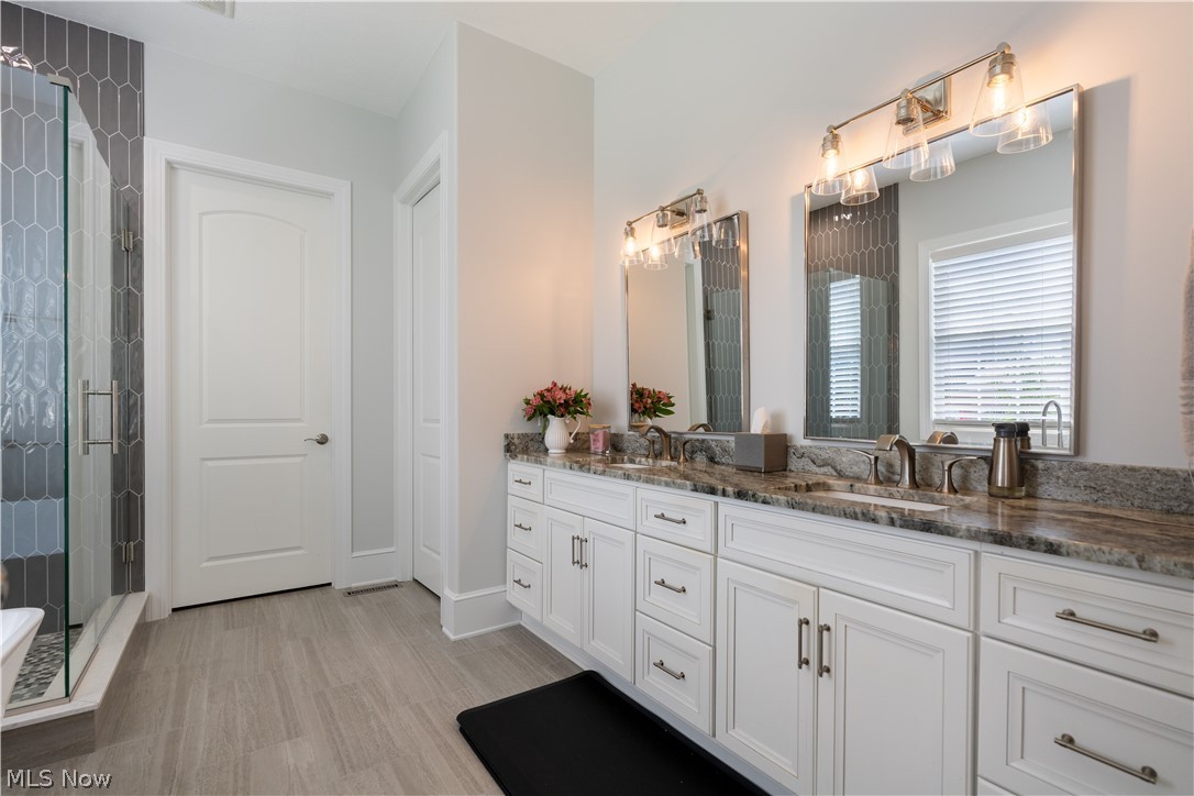 Glenmoor Estates - Residential