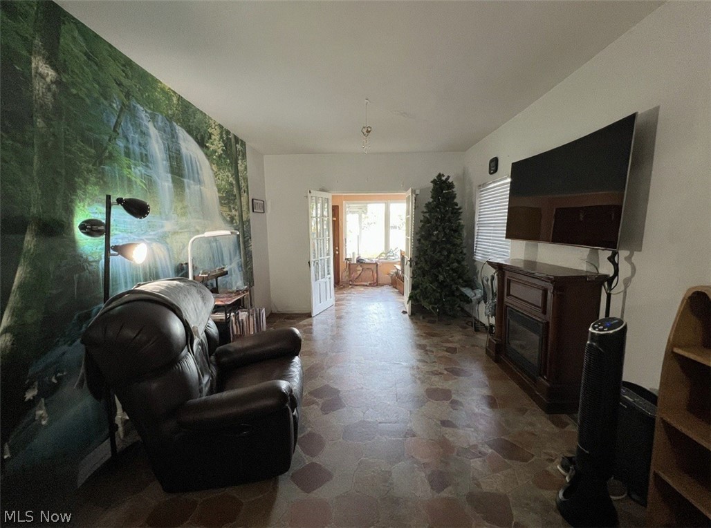 Shore Acres - Residential Income