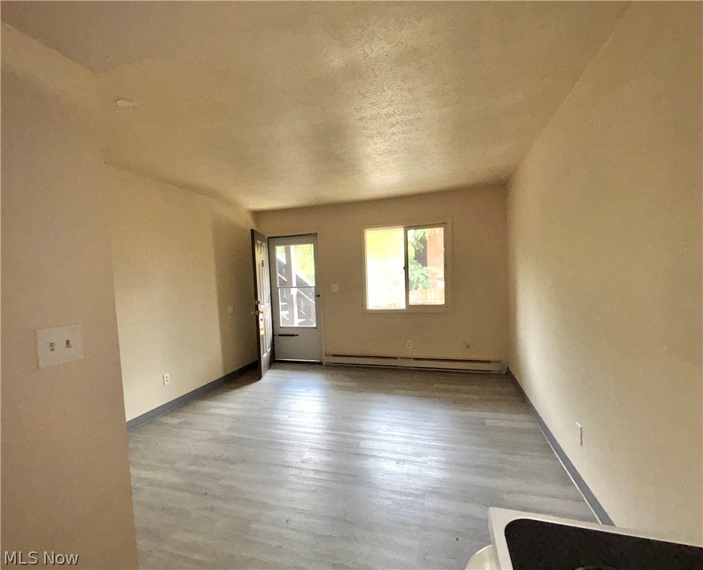 Ely - Residential Lease