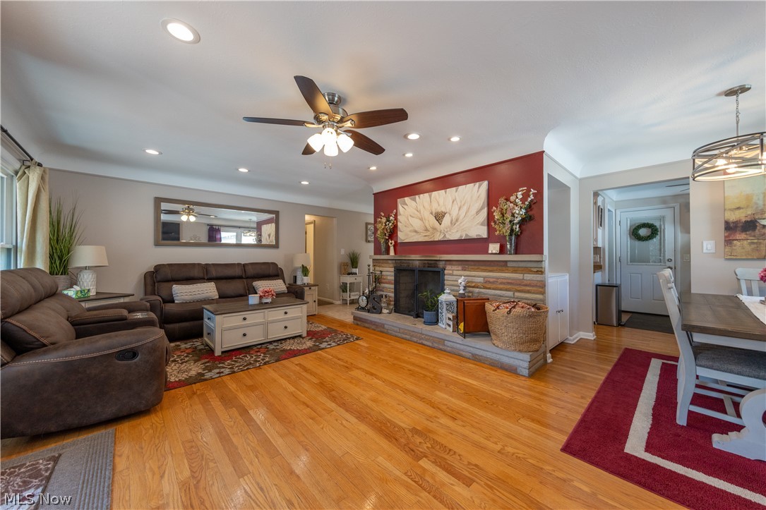 R A Galls Middleburg Heights Sub - Residential