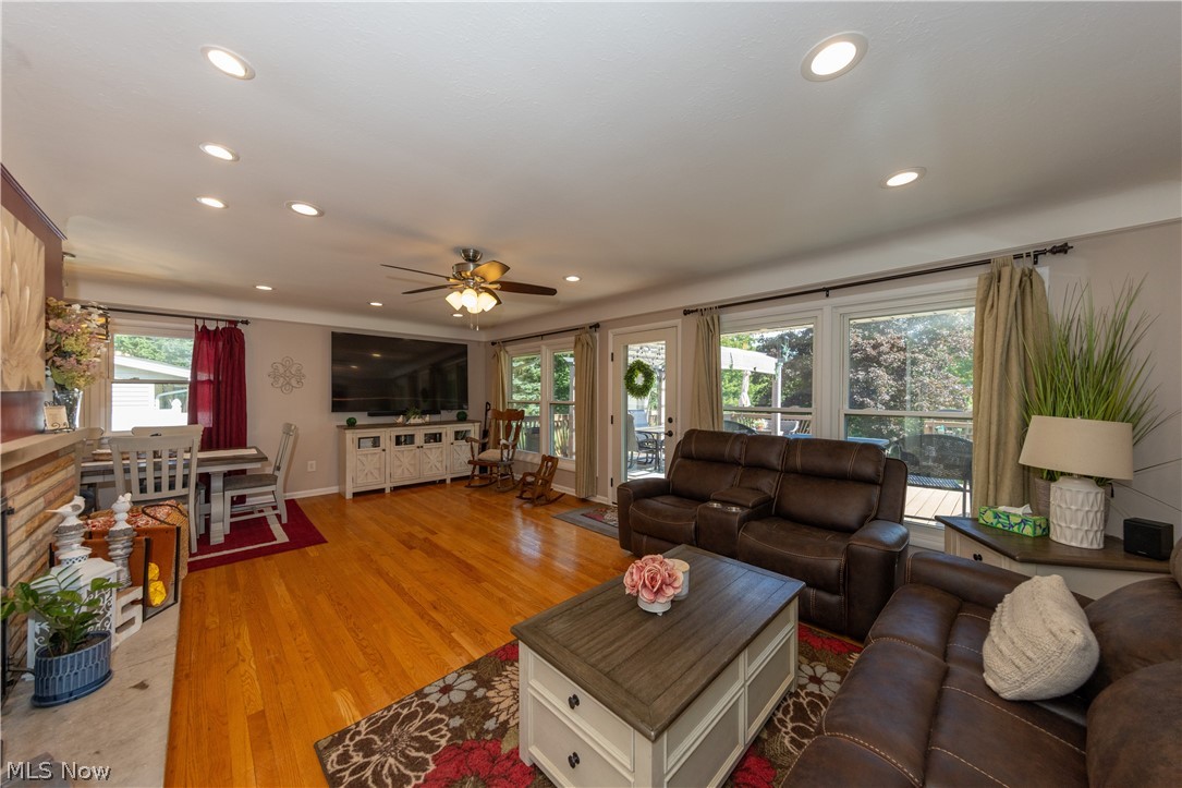 R A Galls Middleburg Heights Sub - Residential