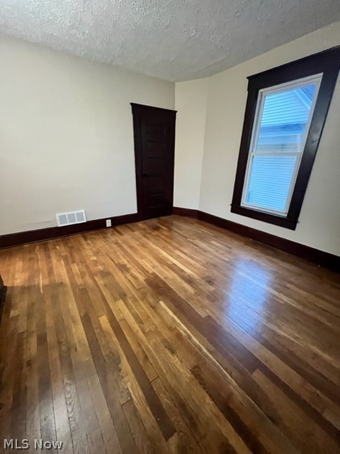 William Waterwrorth's Add - Residential Lease