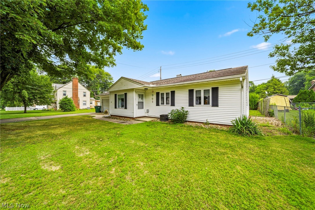 Madison Golf Lakelands - Residential