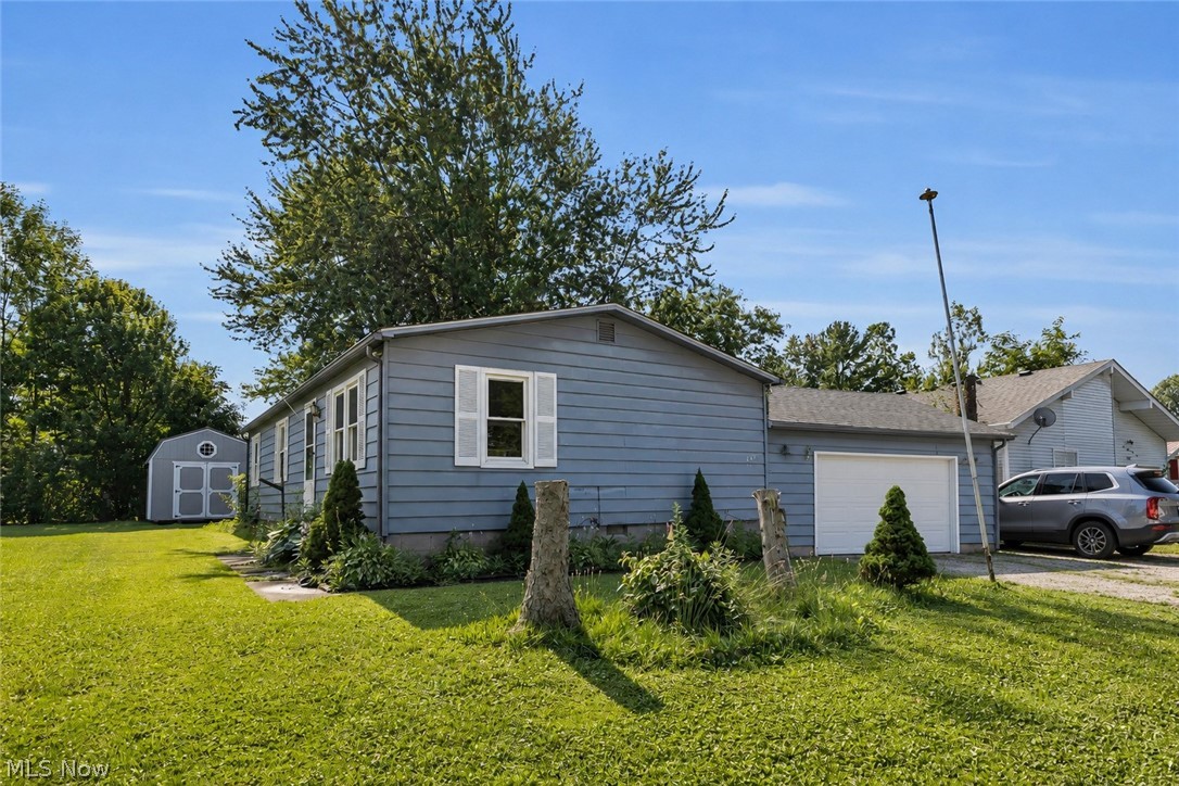 Opportunity awaits in this 3-bedroom, 1-bath ranch located on a quiet cul-de-sac in the desirable Pheasant Run community. Offering the ease of one-floor living, this home has great potential with a little TLC. Features include a garage with a bonus room, two storage sheds, and access to community amenities such as a lake, fishing, playground and golf course. 
No wholesalers, assignable contracts, or creative financing.