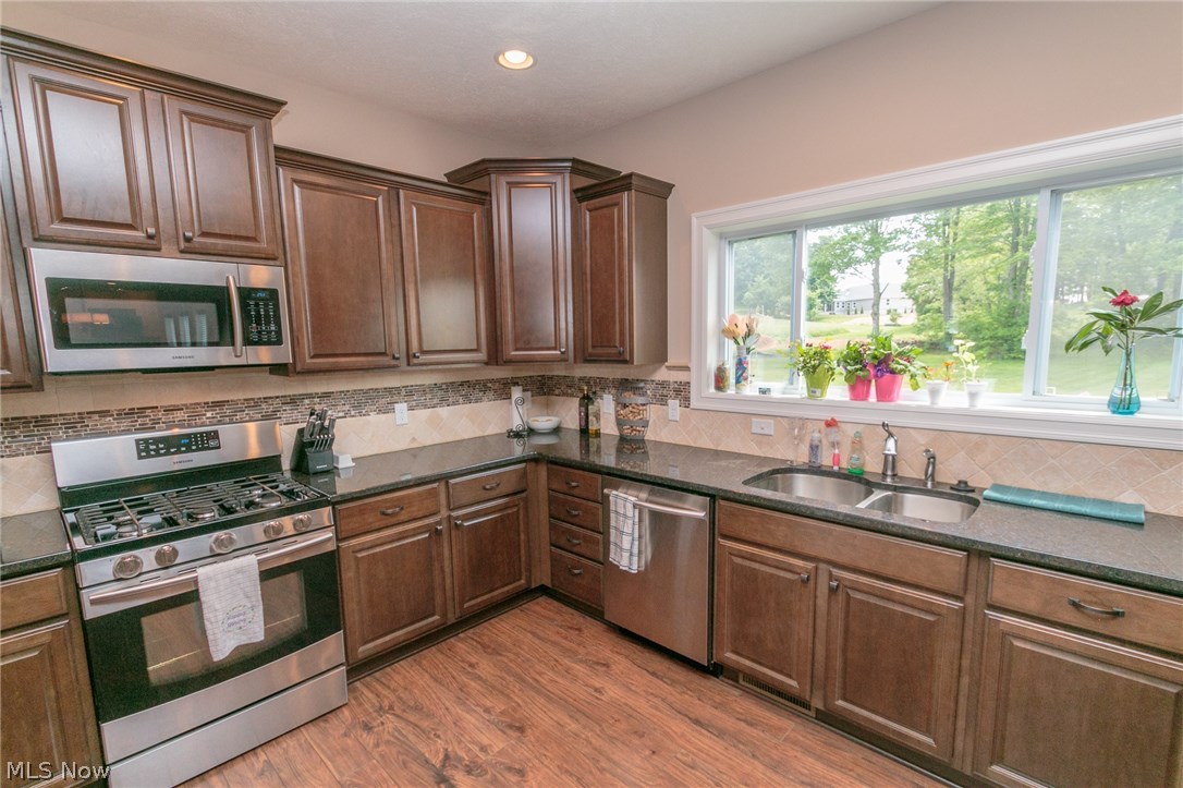 Country View Estates Sub Ph 3 - Residential