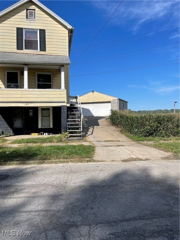 City/Youngstown - Residential