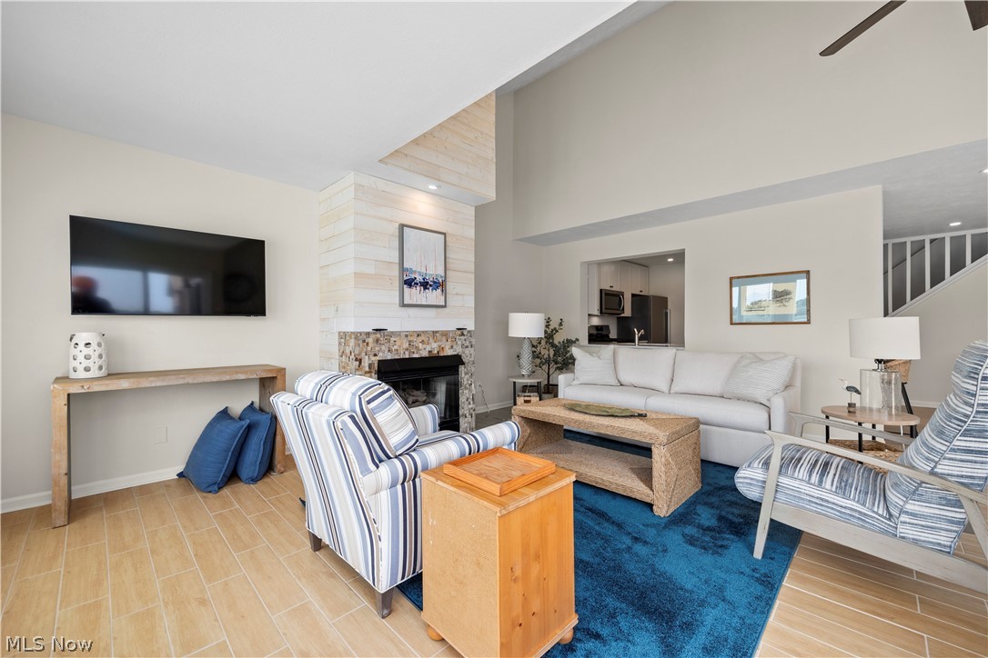 Lake In Woods Condo - Residential