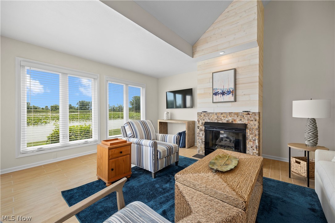 Lake In Woods Condo - Residential