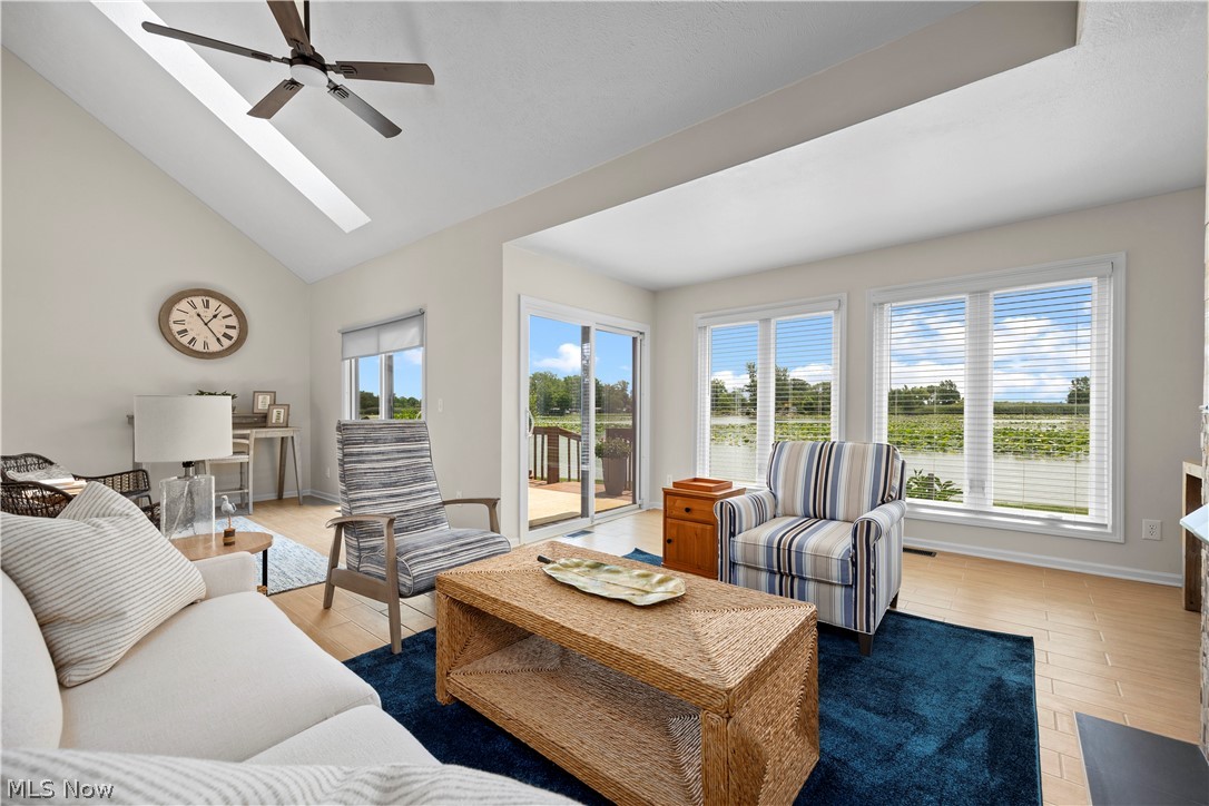 Lake In Woods Condo - Residential