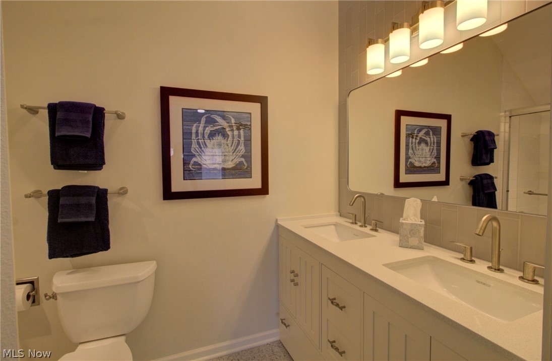 Lake In Woods Condo - Residential