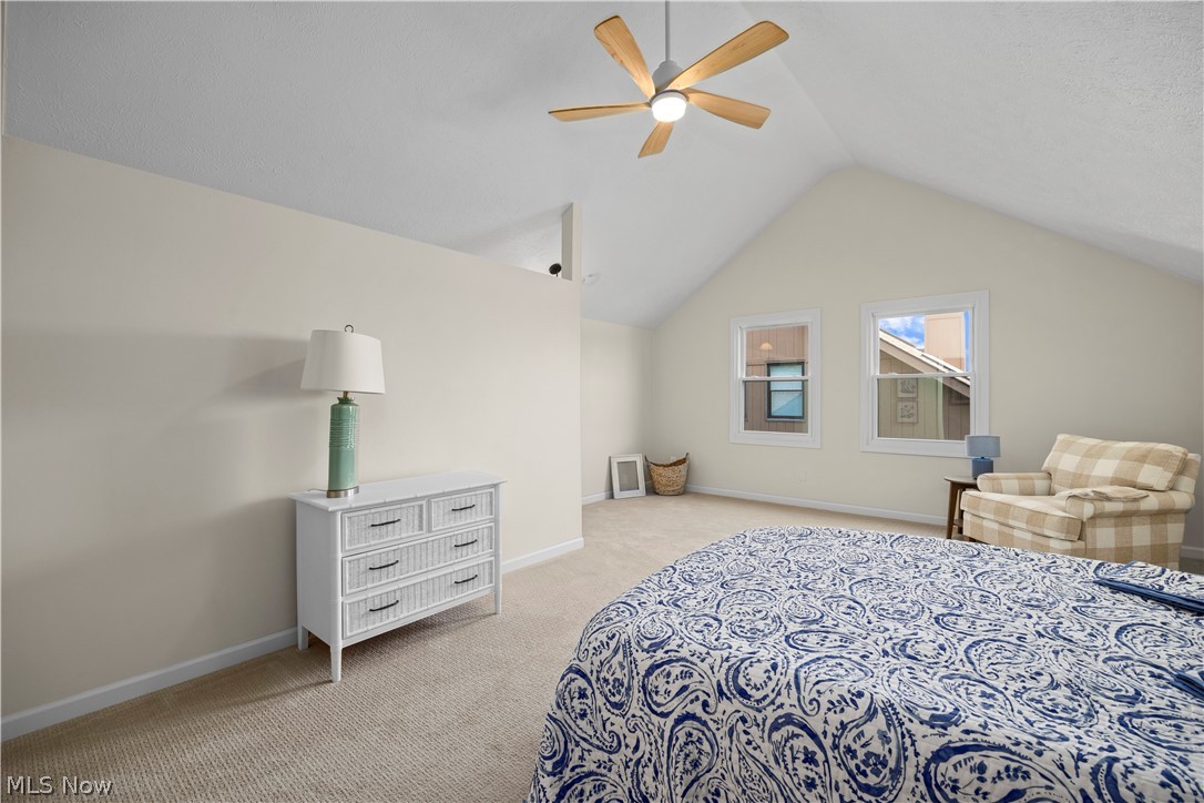 Lake In Woods Condo - Residential