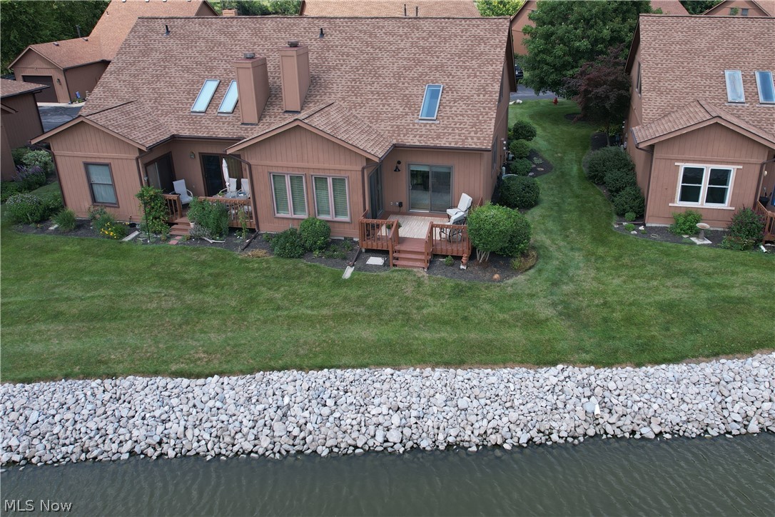 Lake In Woods Condo - Residential