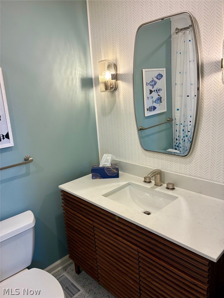 Lake In Woods Condo - Residential