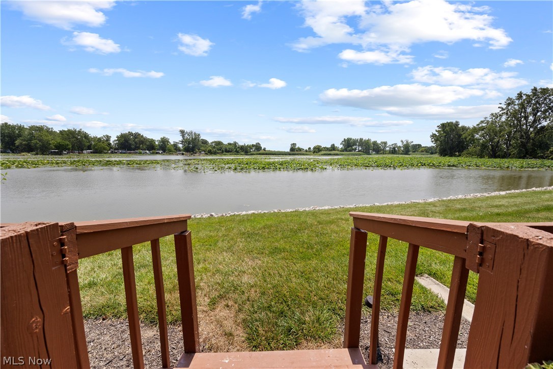 Lake In Woods Condo - Residential