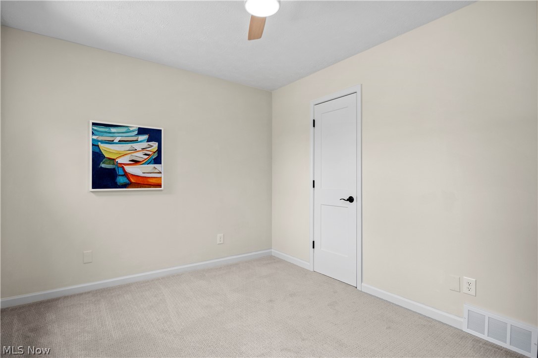 Lake In Woods Condo - Residential