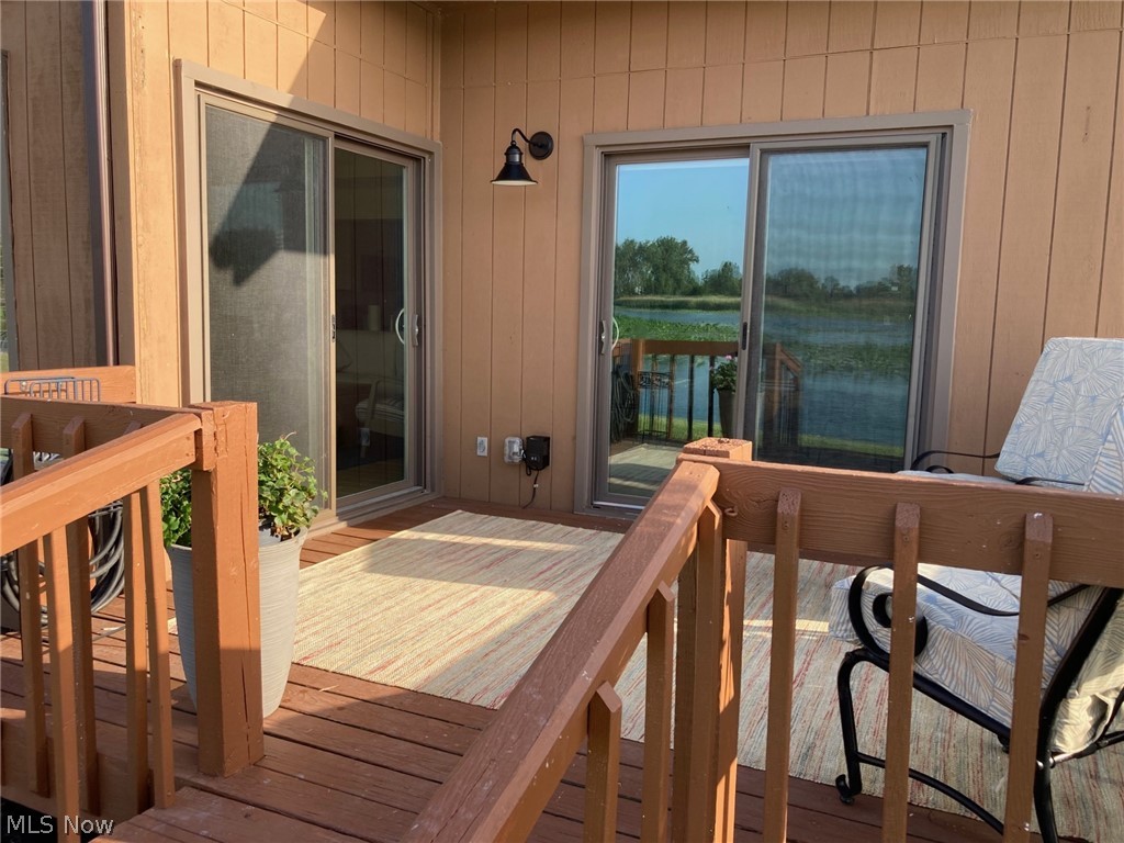 Lake In Woods Condo - Residential