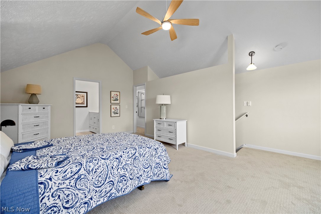 Lake In Woods Condo - Residential