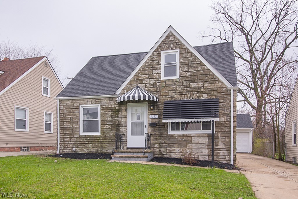 Maple Heights - Residential Lease