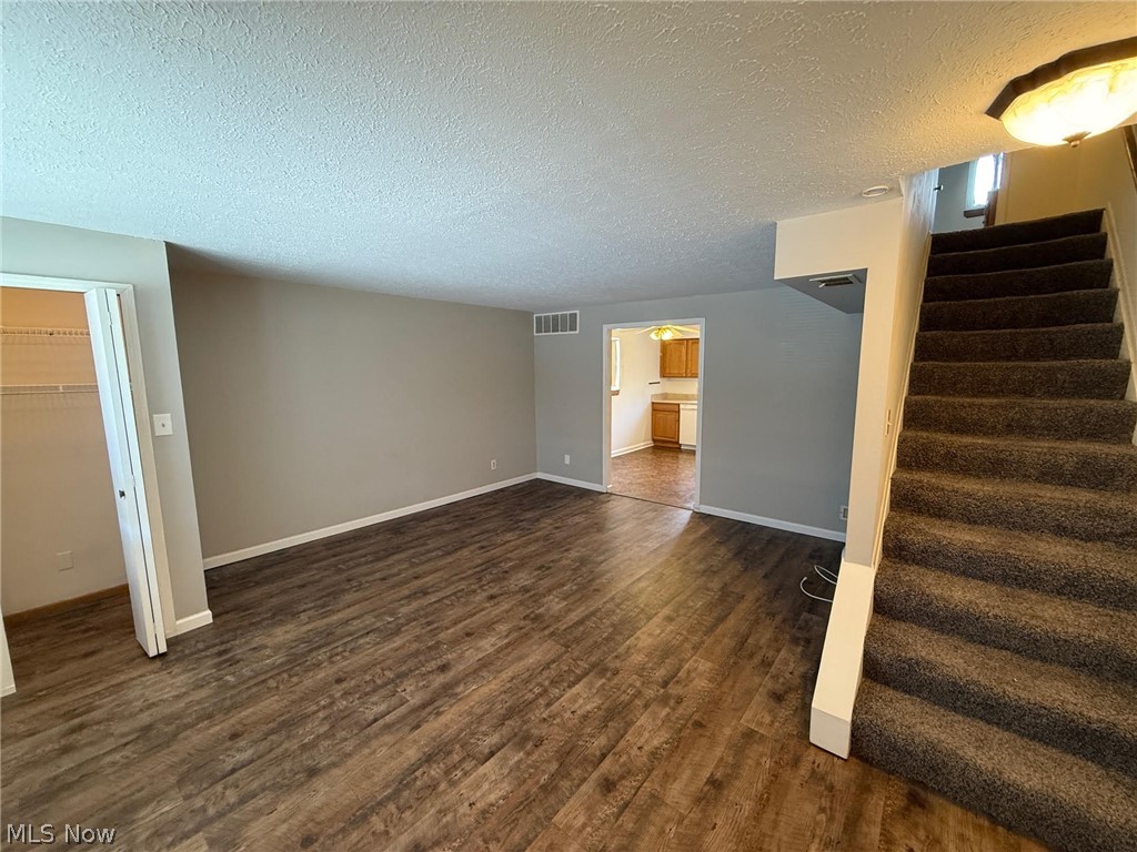 Arlington Condo - Residential