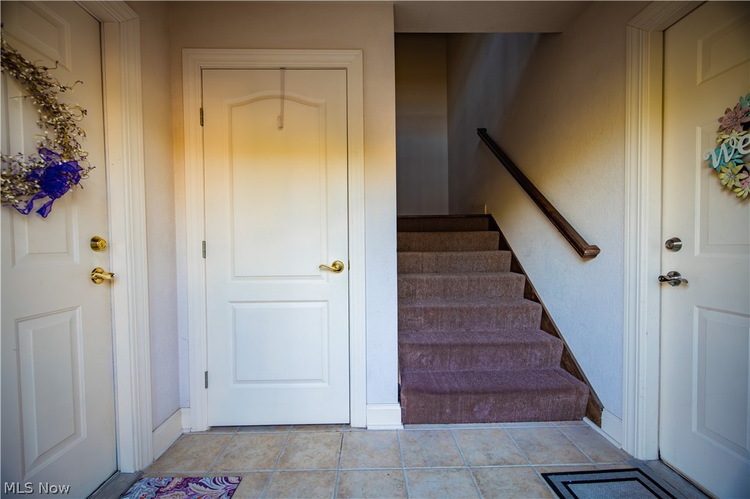 Alexandra Place Condo - Residential