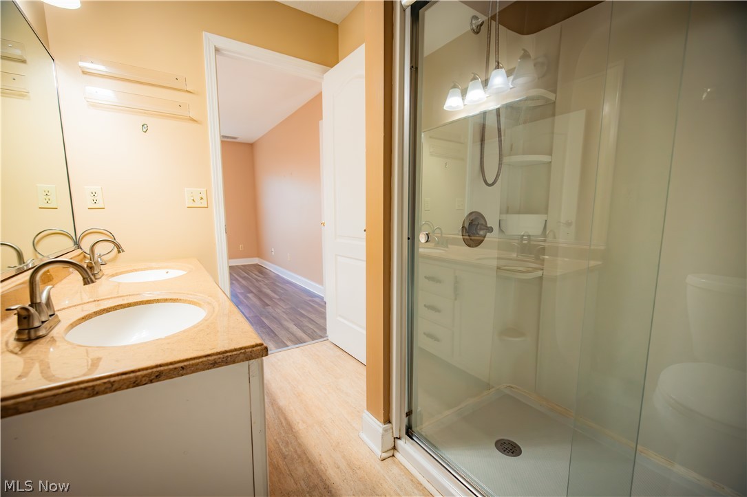 Alexandra Place Condo - Residential