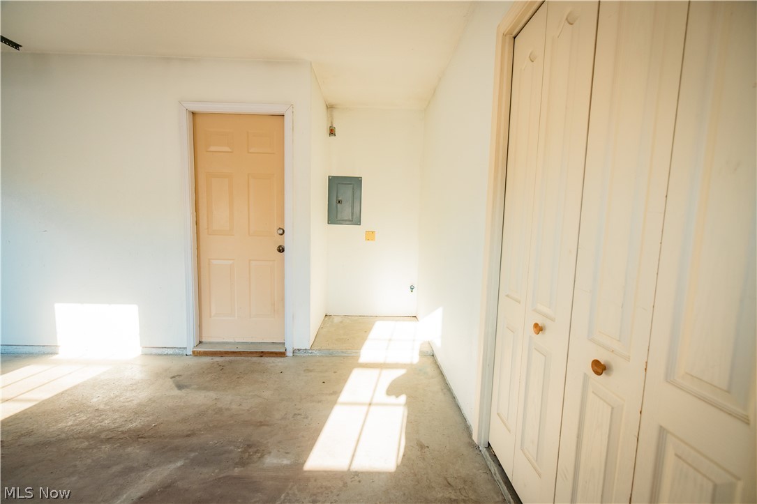 Alexandra Place Condo - Residential