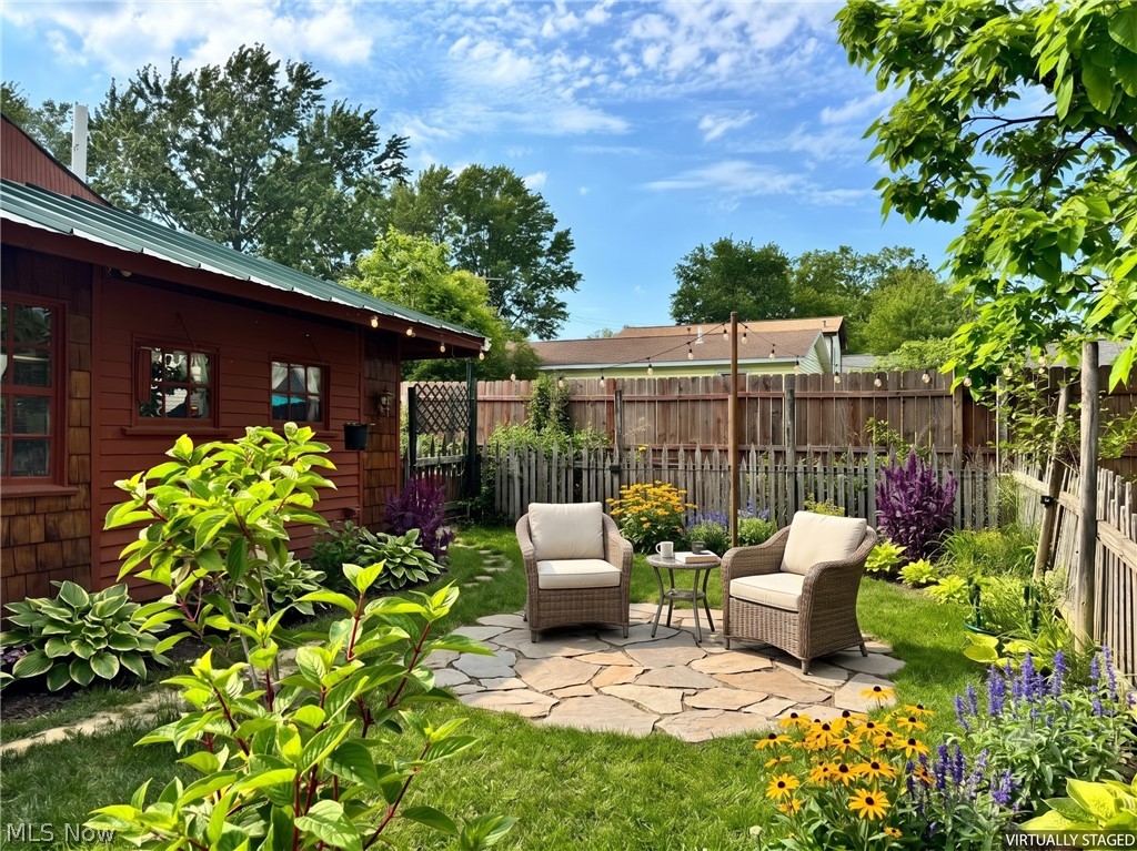 Log Cabin - Residential