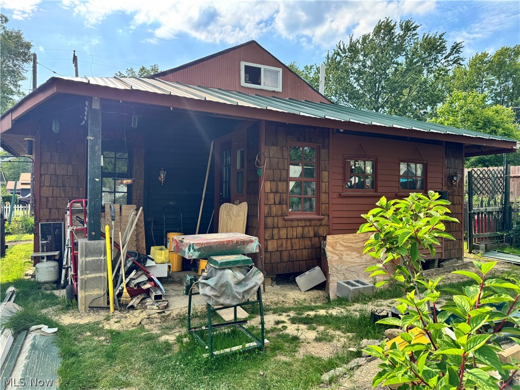 Log Cabin - Residential