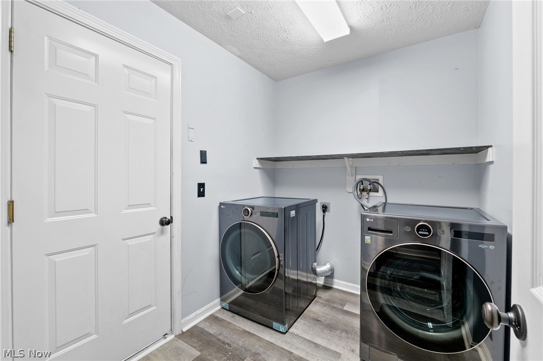 Ridgewood Falls Condo Ph 09 - Residential