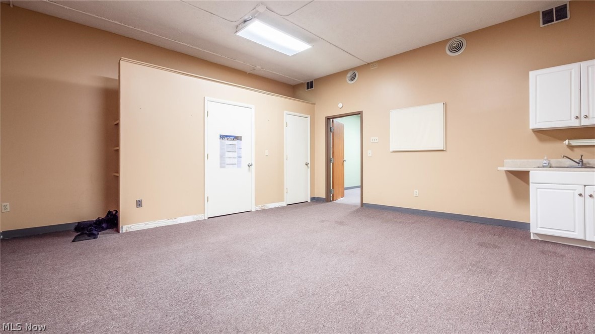 Cambridge - Commercial Lease