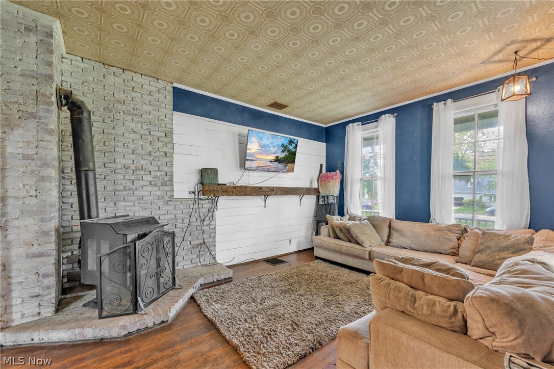 Willoughby Land & Imp Co - Residential