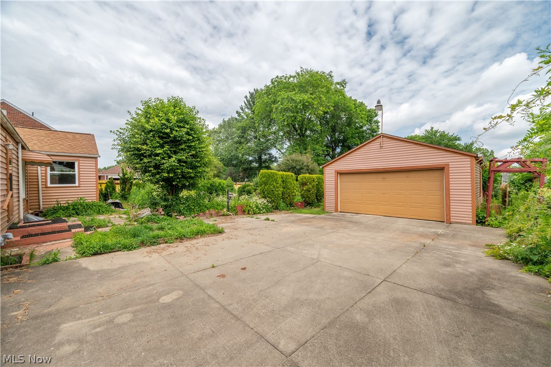 Ewing Road Estates - Residential