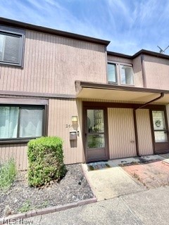 Completely updated condo in the award winning Olmsted Falls School district. Great opportunity to own in this community at an affordable price. Recent updates include... New Flooring 2023, New Windows 2024, New Refrigerator and Oven in 2024.  Do not let this great opportunity pass you by.