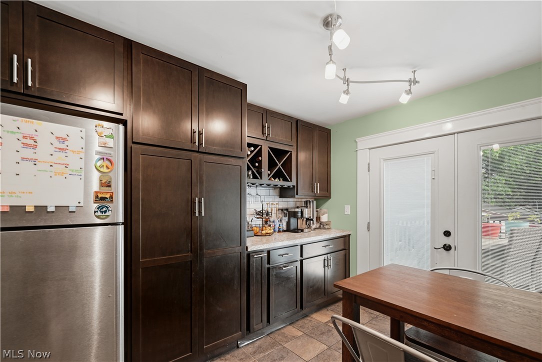 Ann Wards 02 Add/Girard - Residential