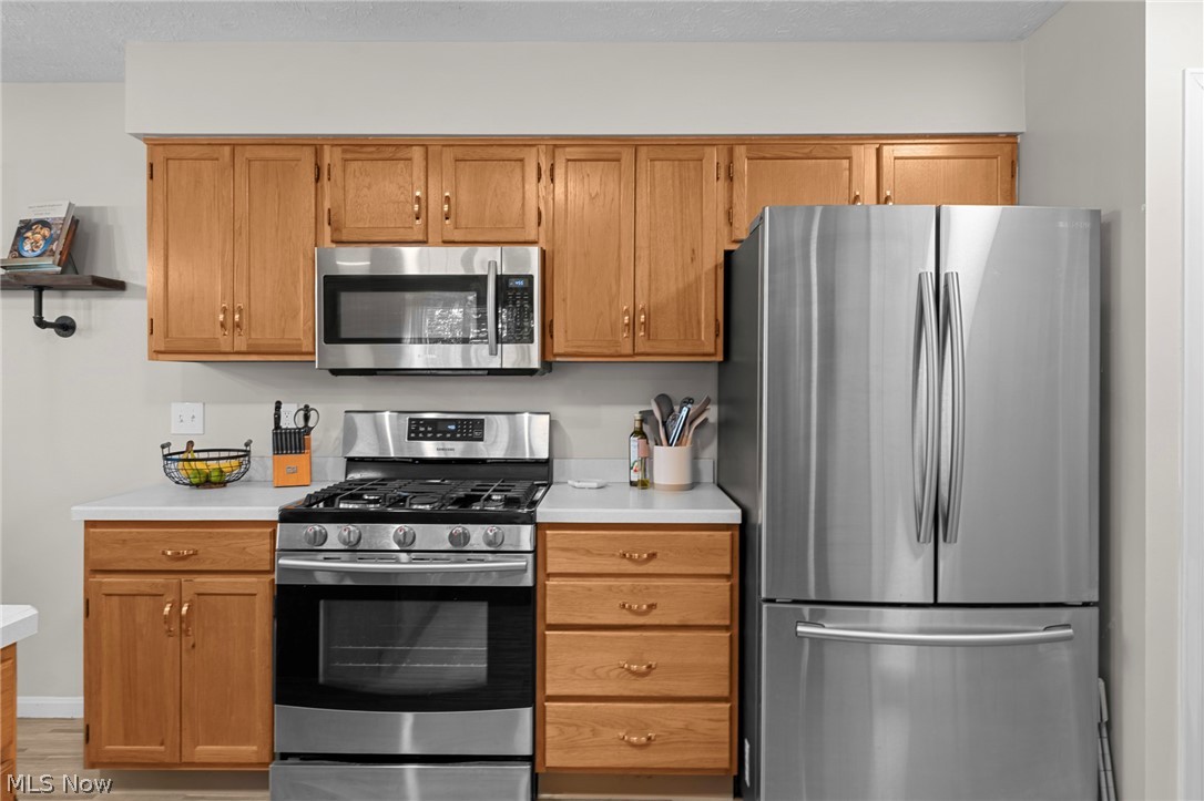Grist Mill Court - Residential