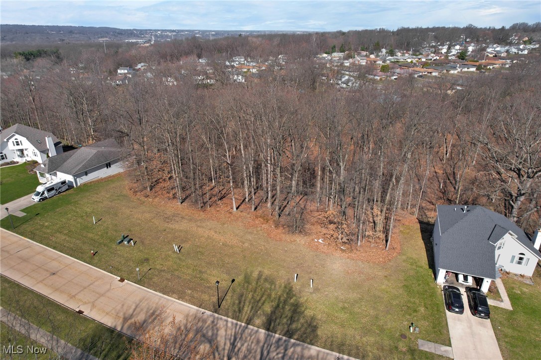 Excellent Opportunity to Build in Beautiful Valley Estates!  Bring Your Vision and Your Design Team!  The seller is also selling an additional lot therefore you can have over an acre with two lots!  Welcome Home!!