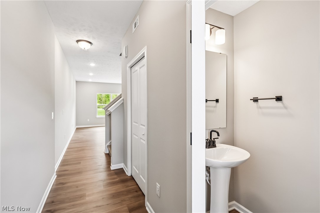 Summit at Forest Lakes - Residential Lease
