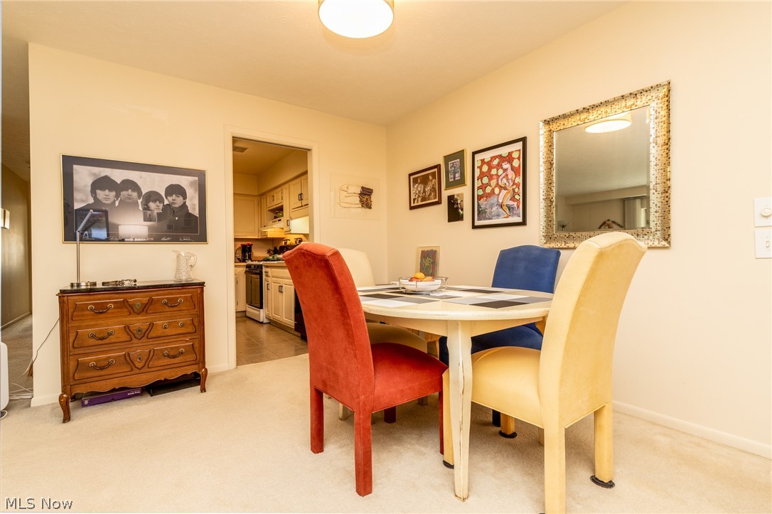 Acacia On the Green - Residential Lease