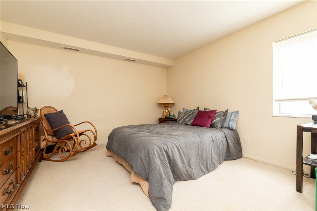 Acacia On the Green - Residential Lease