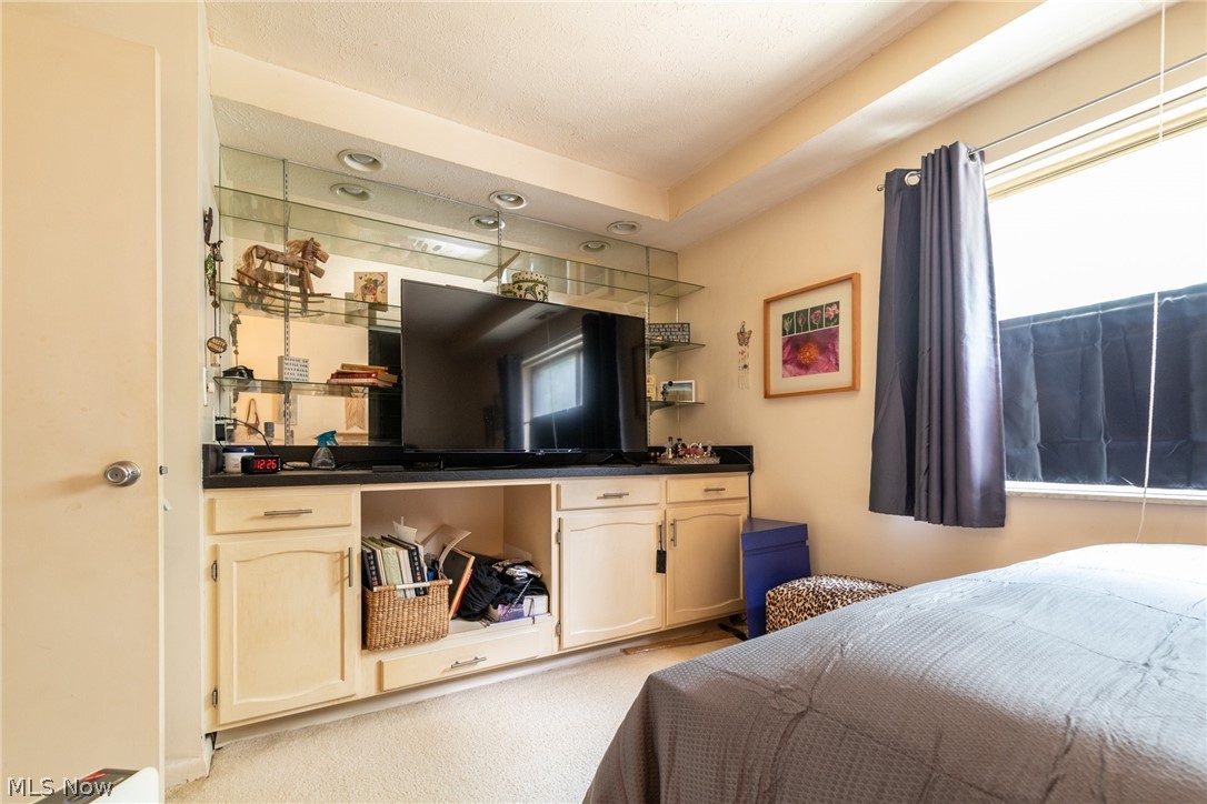 Acacia On the Green - Residential Lease