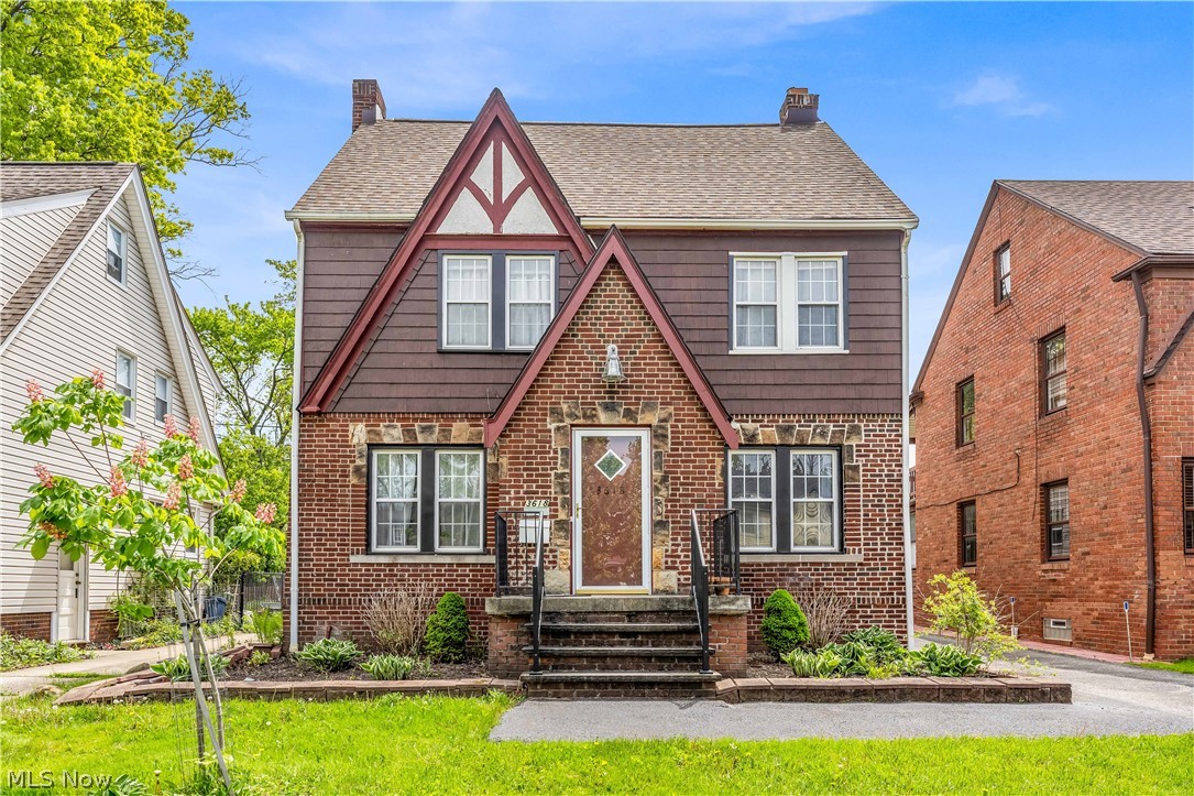Located in the heart of University Heights, 3618 Farland offers the perfect blend of space, updates, and convenience in one of the area’s most sought-after neighborhoods. This well-maintained 4-bedroom, 2.5-bath home was owner-occupied for many years and thoughtfully updated throughout, showcasing true pride of ownership.

Inside, you’ll find generous living space, a large basement offering endless possibilities for storage, recreation, or a home gym, and an attached 2-car garage for added convenience. The home also features a manageable backyard ideal for relaxing, entertaining, or low-maintenance outdoor living.

Perfectly positioned for medical professionals, families, and other working professionals alike, the property is just minutes from major hospital systems, universities, shopping, dining, and everything the Cleveland area has to offer. Families will especially appreciate the highly regarded local schools and welcoming community atmosphere.

Extensive updates have been completed over the years, with a full update list available upon request or in the supplemental MLS documents.
