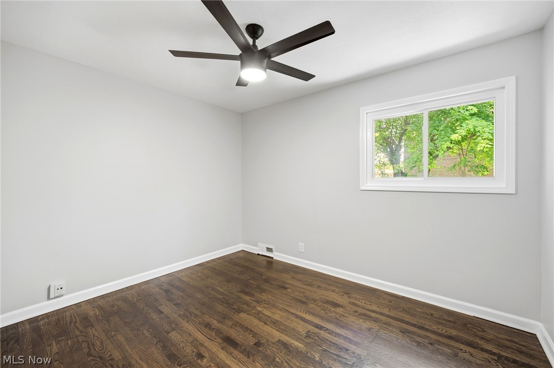 Lake Edge Homes Inc - Residential