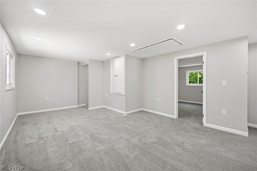 Lake Edge Homes Inc - Residential