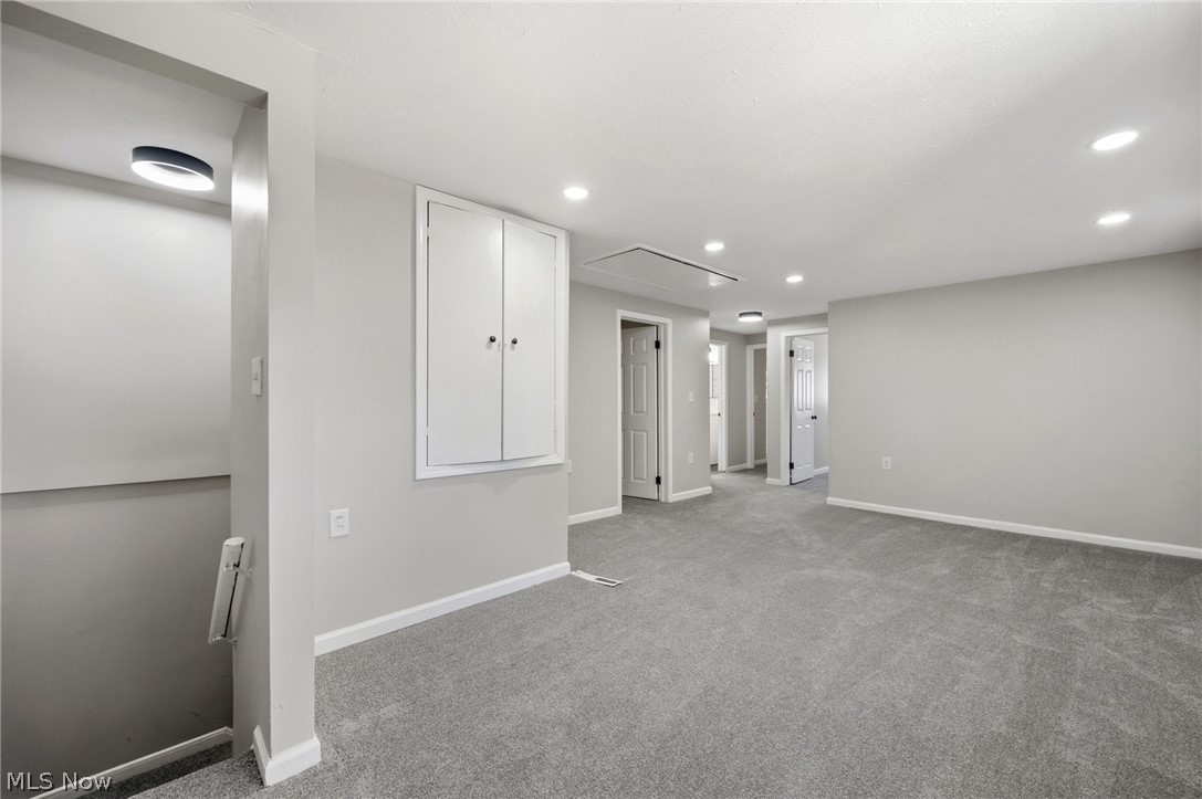 Lake Edge Homes Inc - Residential